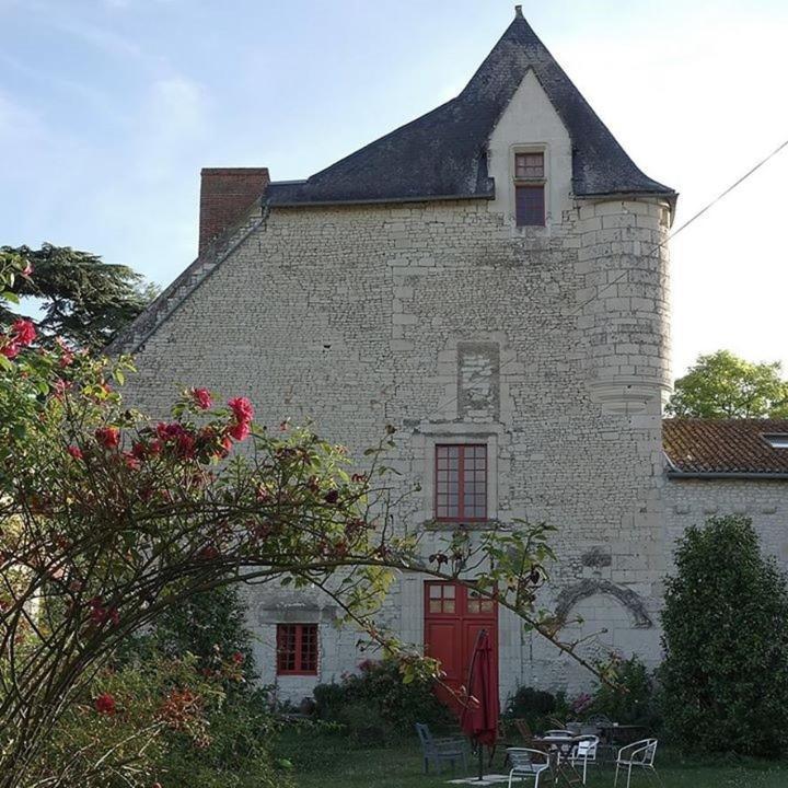 Gite Du Manoir Des Roches Saires Ngoại thất bức ảnh